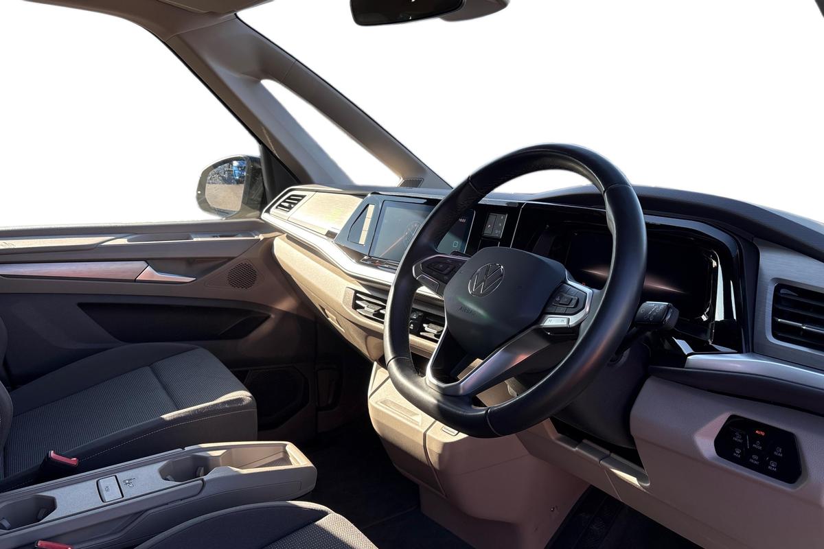 Used Volkswagen Multivan 2024 for sale - 76677620: Photo 6