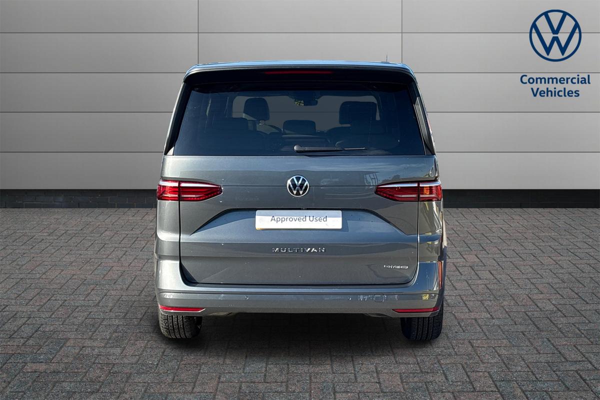 Used Volkswagen Multivan 2024 for sale - 76677620: Photo 7