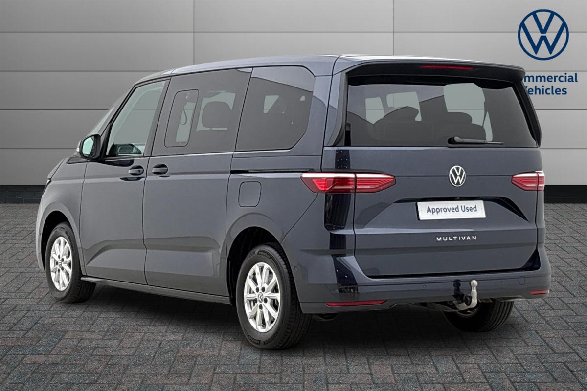 Used Volkswagen Multivan 2025 for sale - 76680174: Photo 3