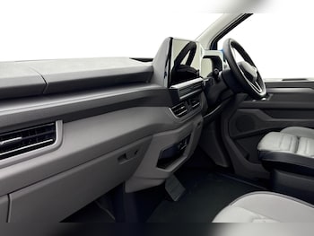 Used Volkswagen Transporter 2025 for sale - 76760647: Photo