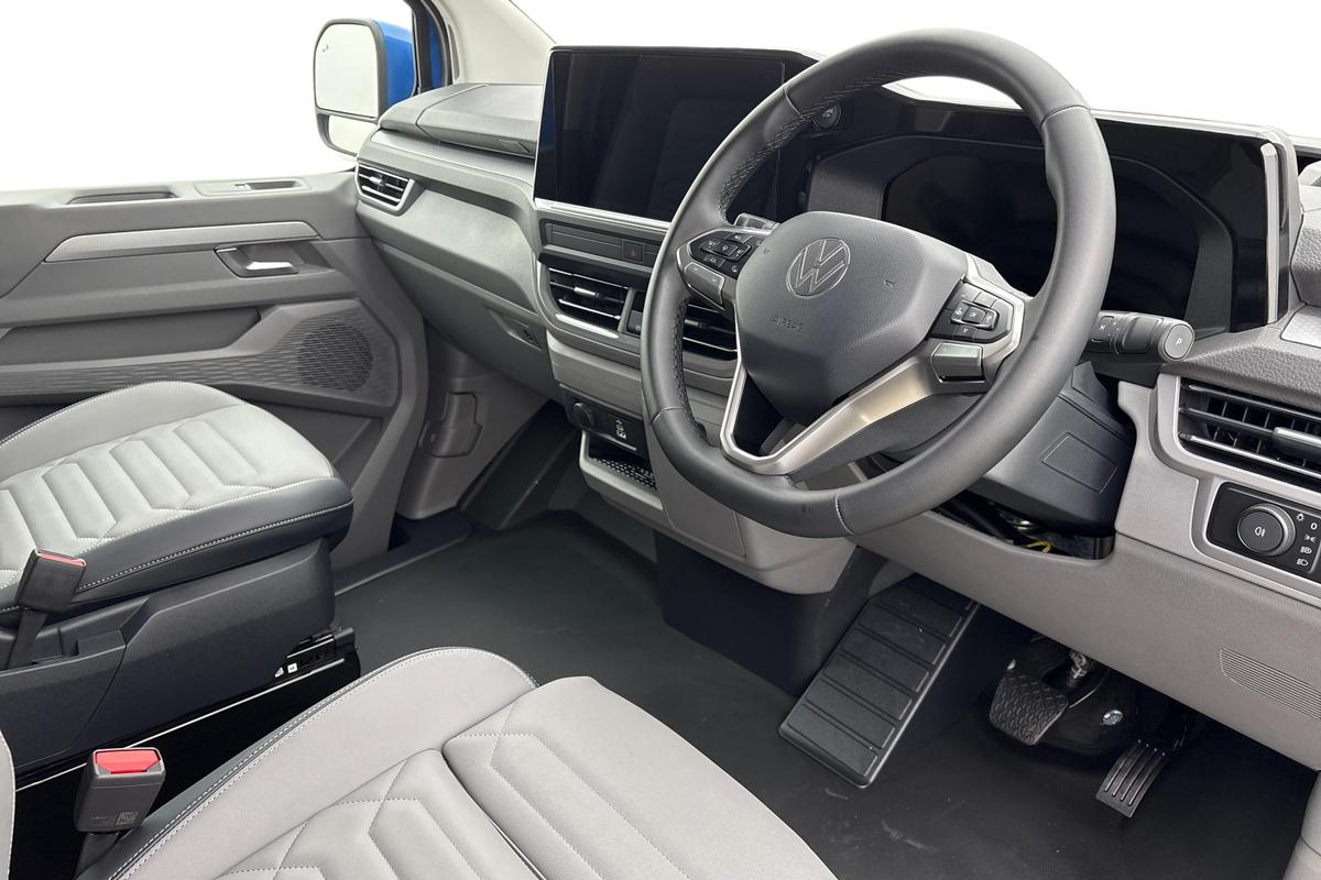 Used Volkswagen Transporter 2025 for sale - 76760647: Photo 6