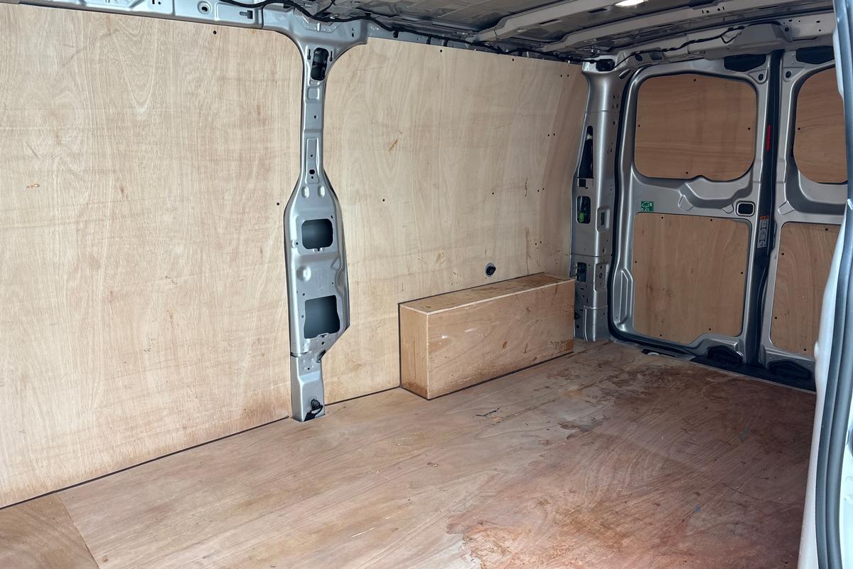 Used Volkswagen Transporter 2025 for sale - 77533189: Photo 9