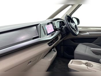 Used Volkswagen Multivan 2025 for sale - 76680429: Photo