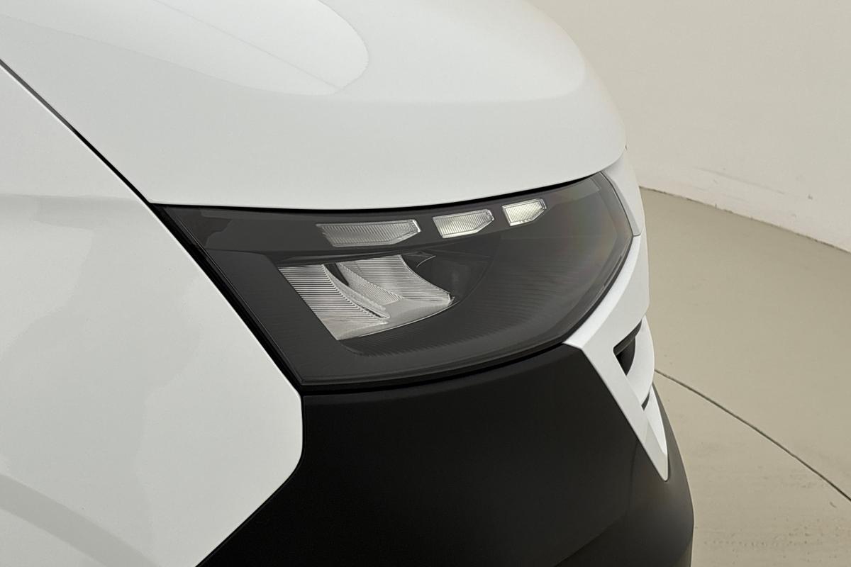 Used Volkswagen Transporter 2025 for sale - 77533185: Photo 19