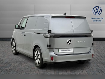 Used Volkswagen ID.Buzz 2024 for sale - 76676624: Photo