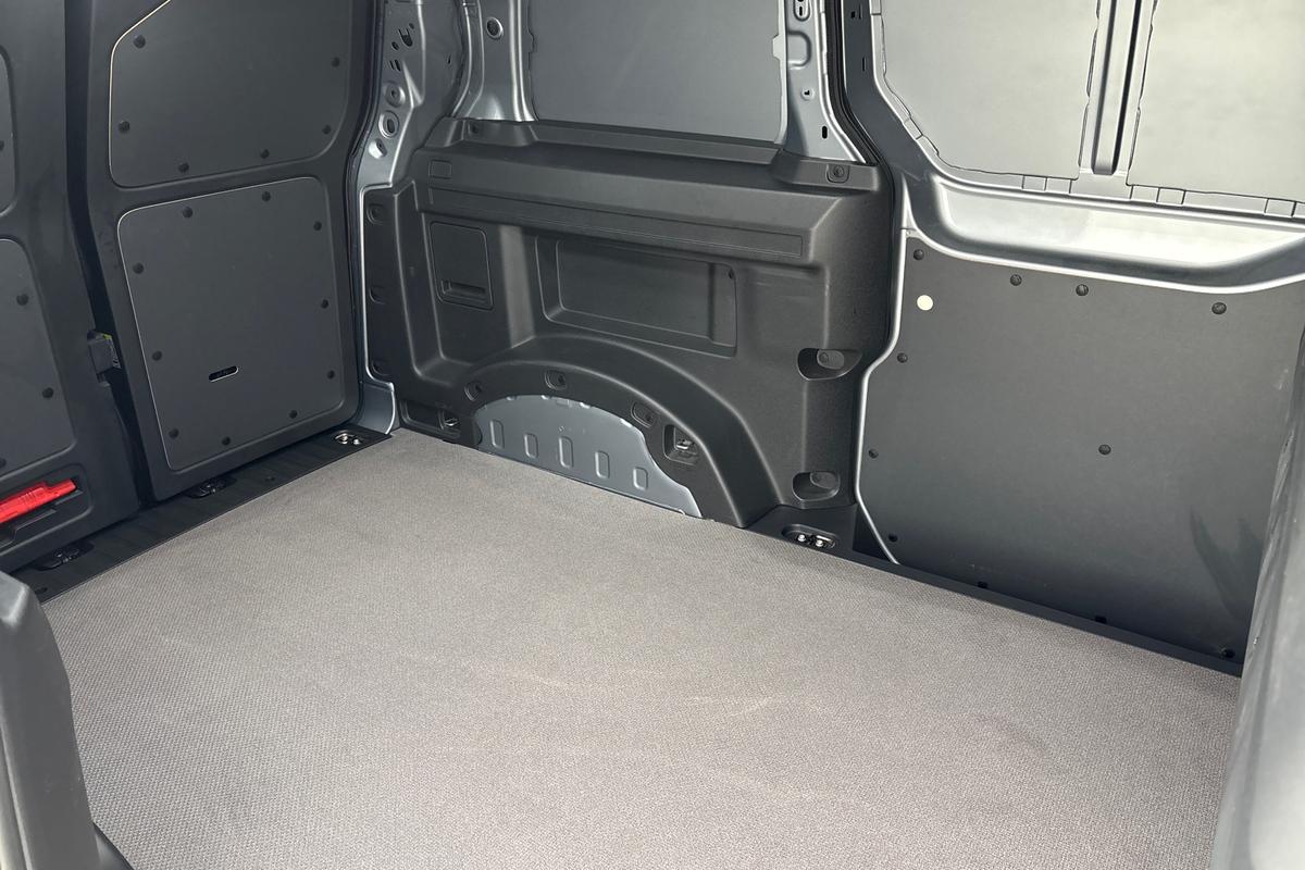 Used Volkswagen ID.Buzz 2024 for sale - 76676624: Photo 9