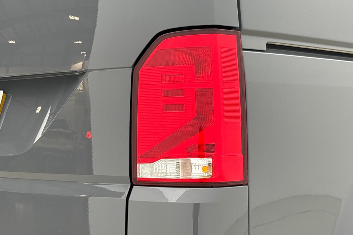 Used Volkswagen Transporter 2024 for sale - 76677259: Photo 18