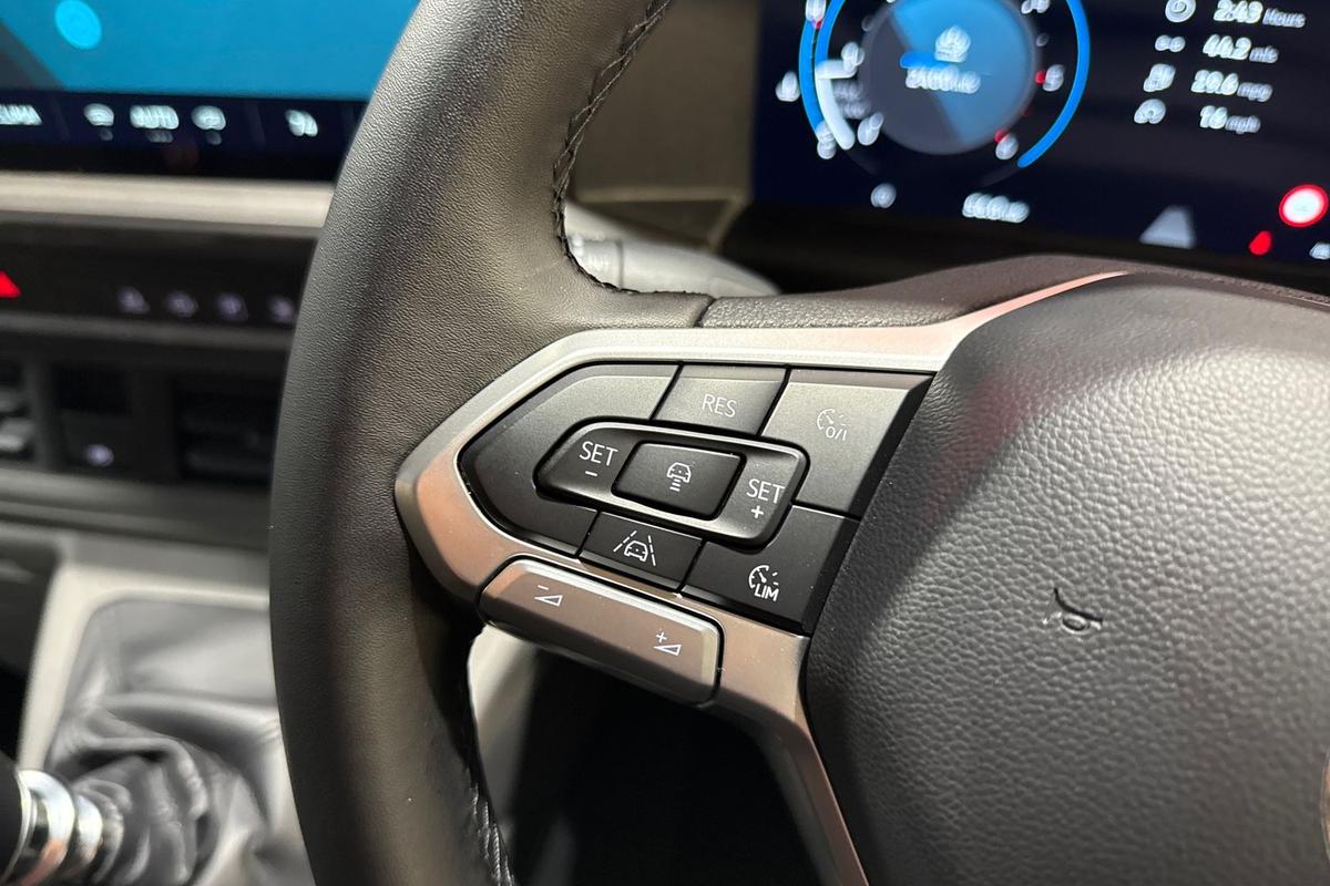 Used Volkswagen Transporter 2025 for sale - 77576211: Photo 16