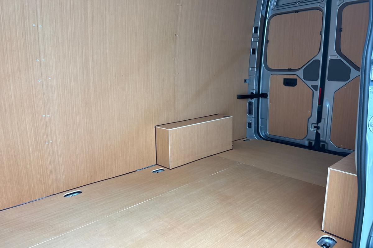 Used Volkswagen Crafter 2025 for sale - 76678541: Photo 9