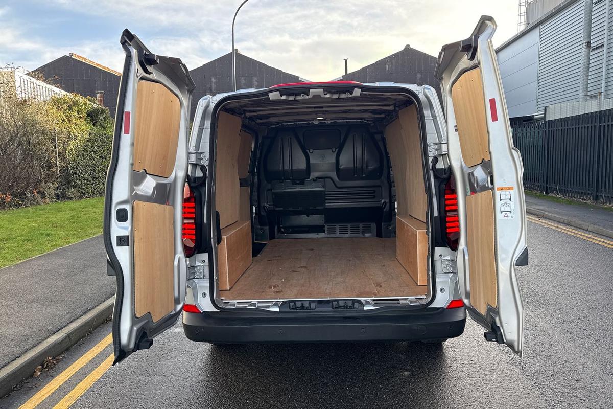 Used Volkswagen Transporter 2025 for sale - 77533190: Photo 12