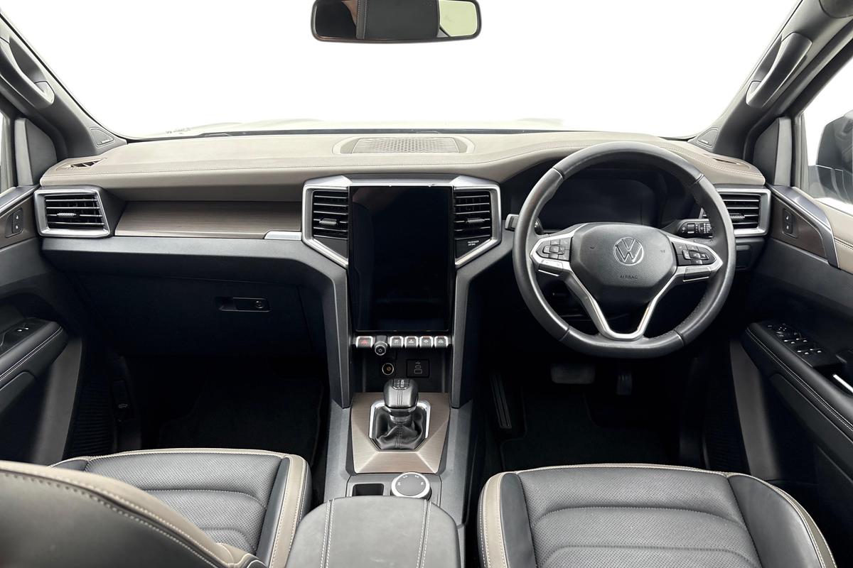 Used Volkswagen Amarok 2024 for sale - 76677531: Photo 10