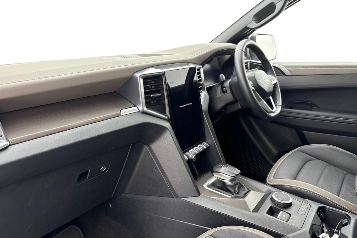 Used Volkswagen Amarok 2024 for sale - 76677531: Photo 2