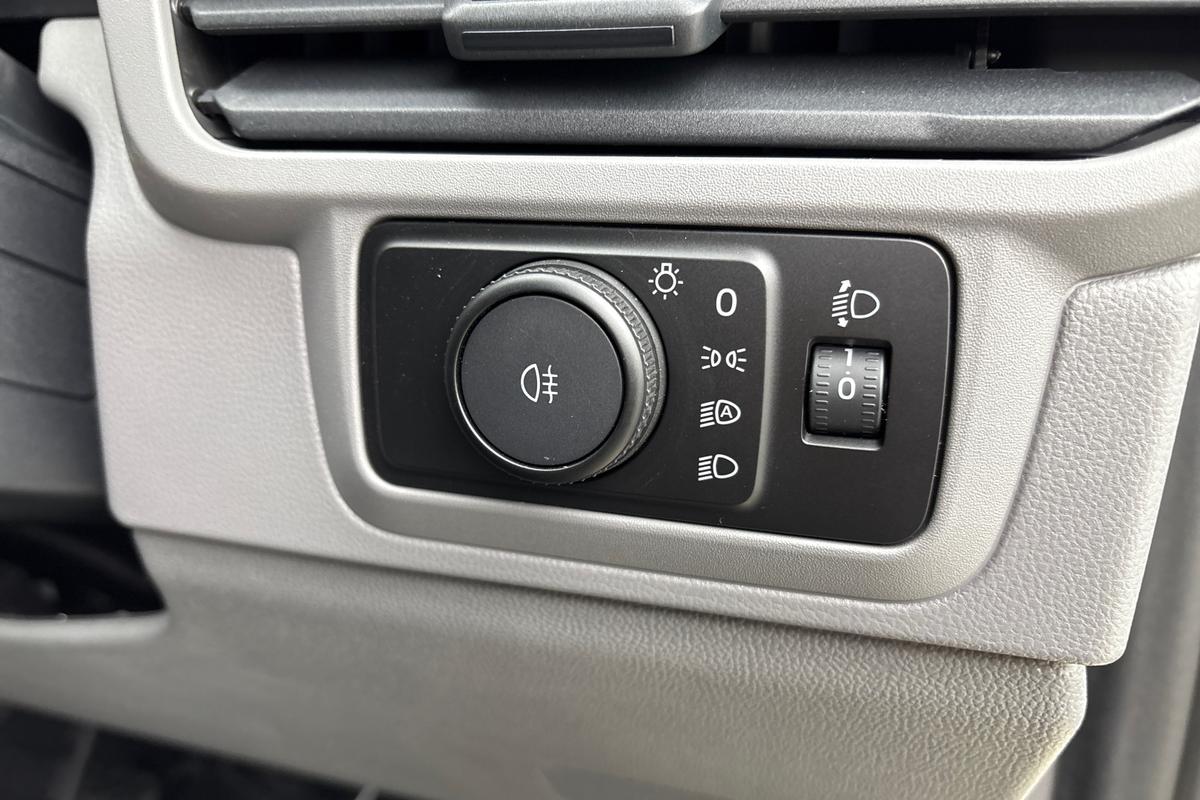 Used Volkswagen Transporter 2025 for sale - 76757394: Photo 24