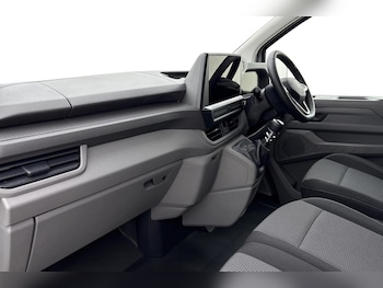 Used Volkswagen Transporter 2025 for sale - 76757394: Photo