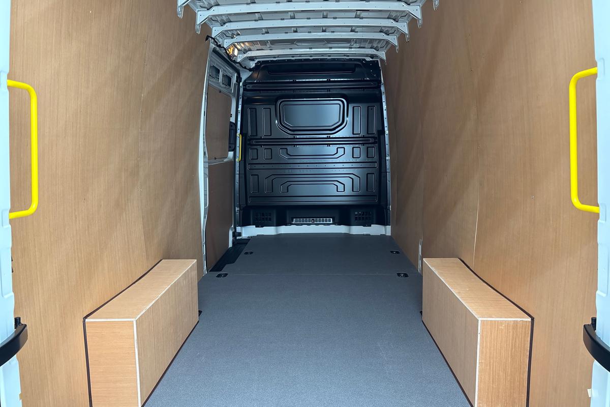 Used Volkswagen Crafter 2025 for sale - 76757392: Photo 12