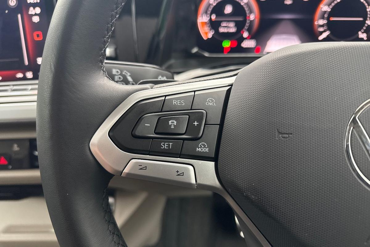 Used Volkswagen Multivan 2025 for sale - 77826381: Photo 16