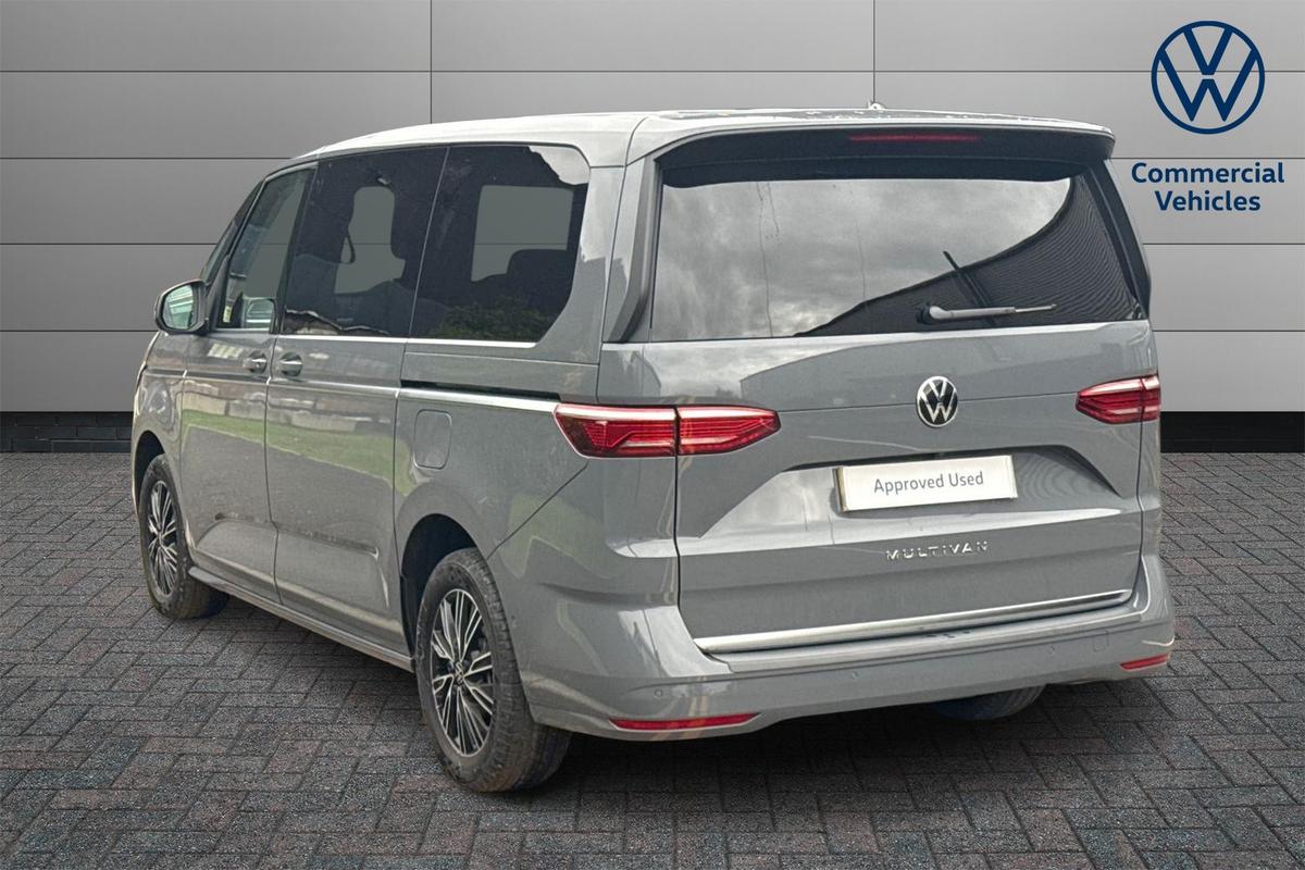 Used Volkswagen Multivan 2025 for sale - 77826381: Photo 3