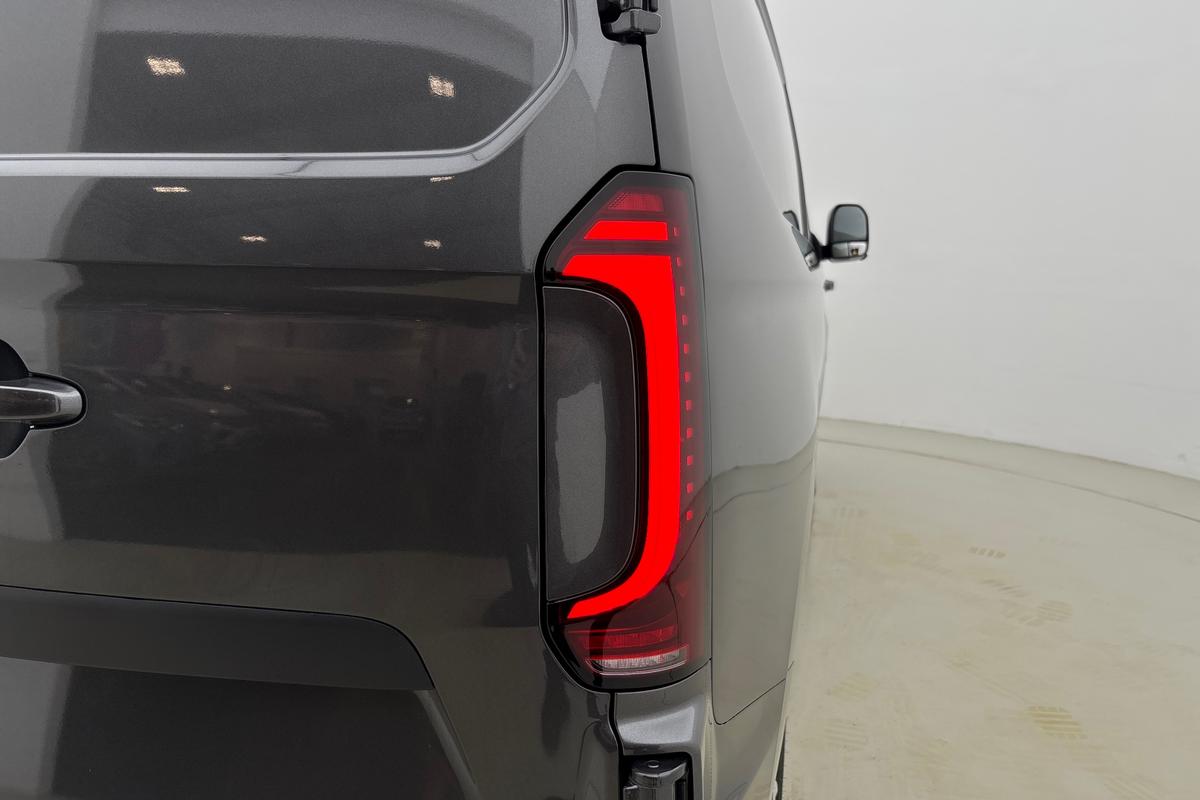 Used Volkswagen Transporter 2025 for sale - 77533203: Photo 18