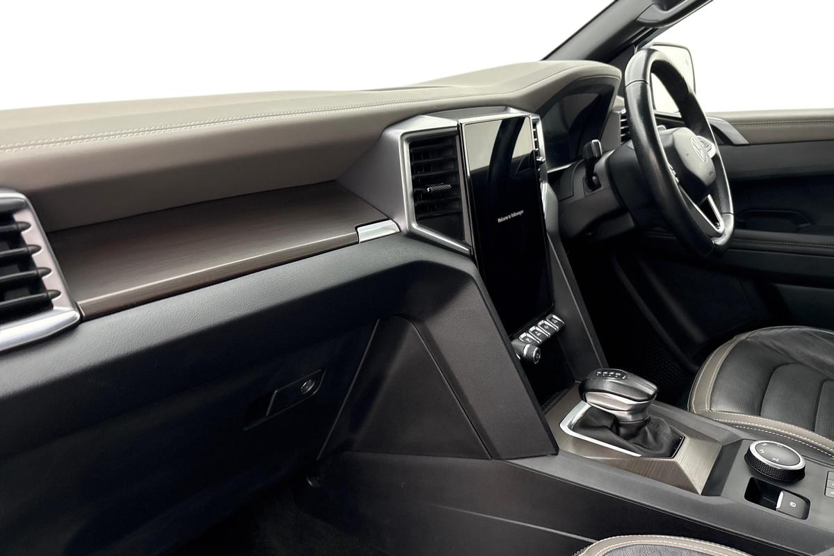 Used Volkswagen Amarok 2023 for sale - 76676684: Photo 2