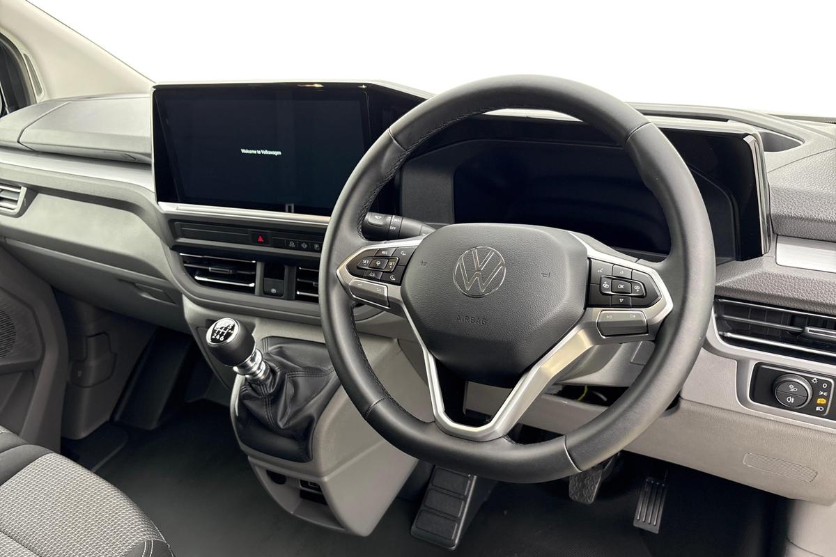 Used Volkswagen Transporter 2025 for sale - 76678047: Photo 11