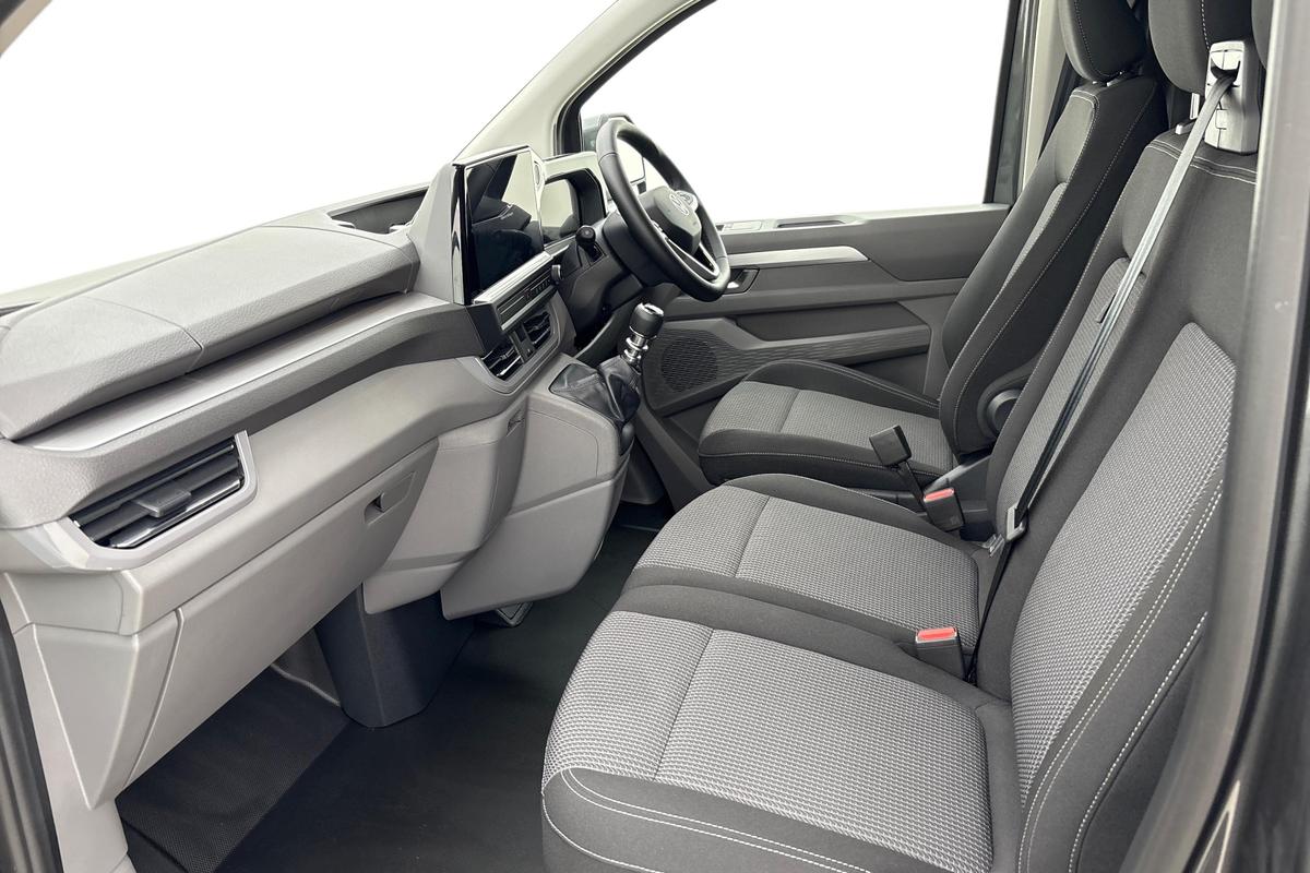 Used Volkswagen Transporter 2025 for sale - 76678047: Photo 2