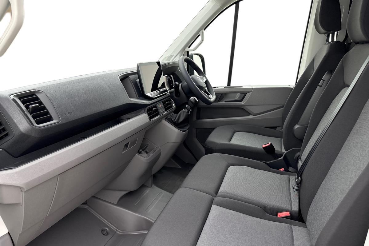 Used Volkswagen Crafter 2025 for sale - 77057726: Photo 2