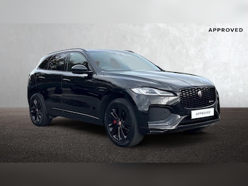 2022 (22) - 2.0 D200 AWD R-Dynamic Black 5dr