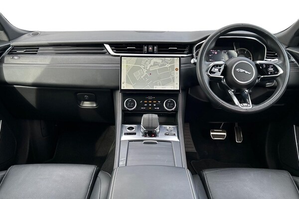 Used Jaguar F-Pace 2022 for sale - 76175398: Photo 9