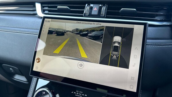 Used Jaguar F-Pace 2023 for sale - 75614460: Photo 12