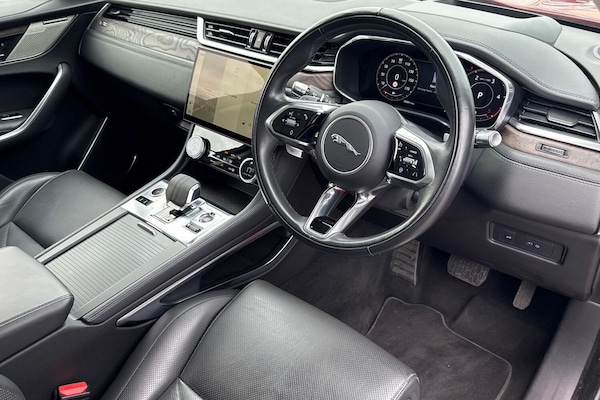 Used Jaguar F-Pace 2021 for sale - 75449562: Photo 15