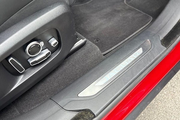 Used Jaguar F-Pace 2021 for sale - 75449562: Photo 23