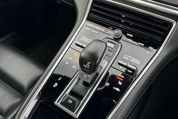 Used Porsche Panamera 2017 for sale - 76166565: Photo 13