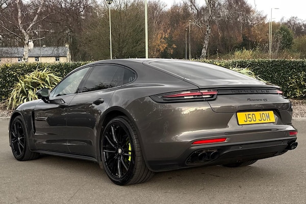 Used Porsche Panamera 2017 for sale - 76166565: Photo 2