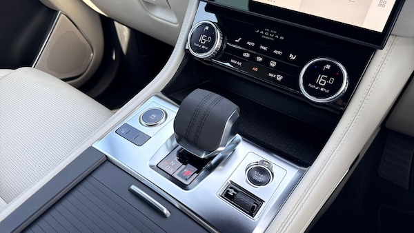 Used Jaguar F-Pace 2022 for sale - 75658427: Photo 13