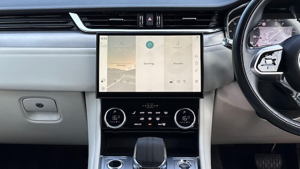 Used Jaguar F-Pace 2022 for sale - 75658427: Photo 14