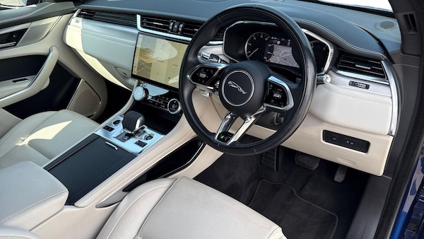 Used Jaguar F-Pace 2022 for sale - 75658427: Photo 15