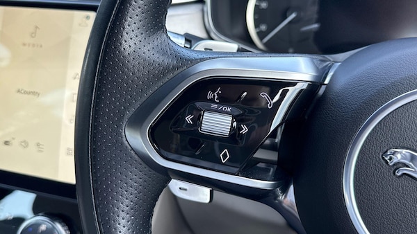 Used Jaguar F-Pace 2022 for sale - 75658427: Photo 24