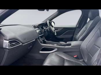 Used Jaguar F-Pace 2020 for sale - 74945942: Photo