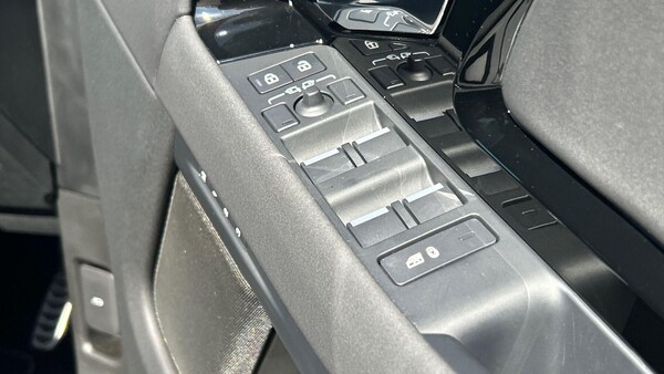 Used Land Rover Range Rover Evoque 2024 for sale - 75350499: Photo 25