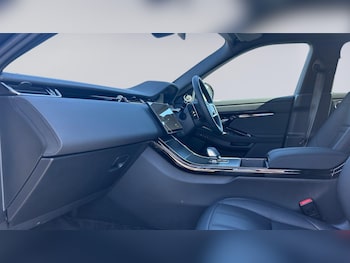 Used Land Rover Range Rover Evoque 2024 for sale - 75350499: Photo