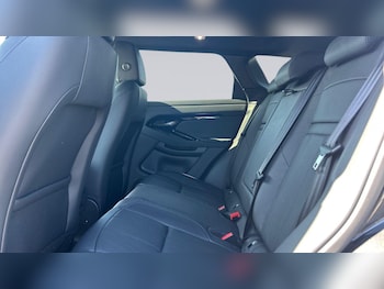 Used Land Rover Range Rover Evoque 2024 for sale - 75350499: Photo