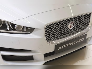 Used Jaguar F-Pace 2024 for sale - 75978574: Photo