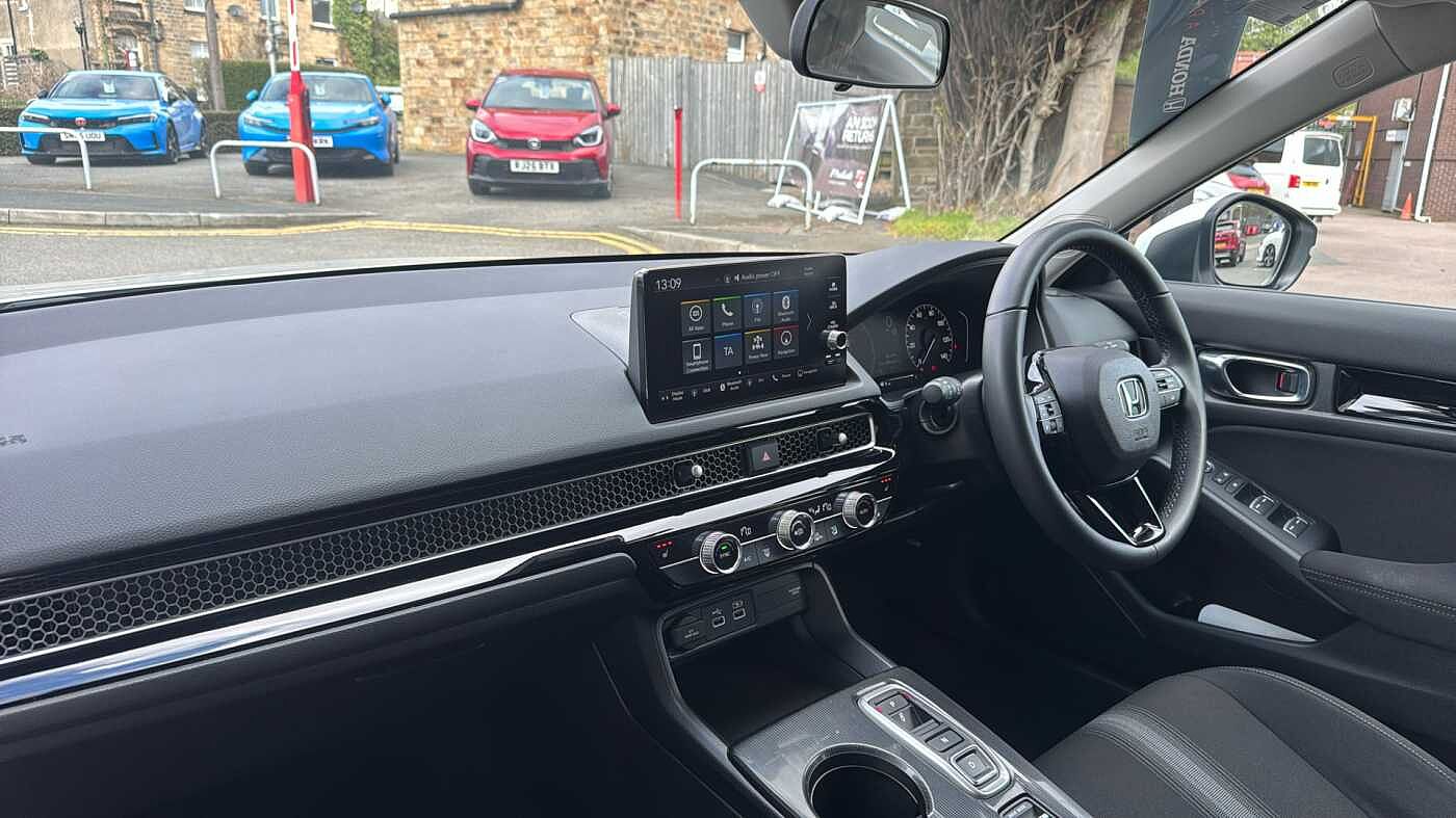 Used Honda Civic 2024 for sale - 78206356: Photo 2