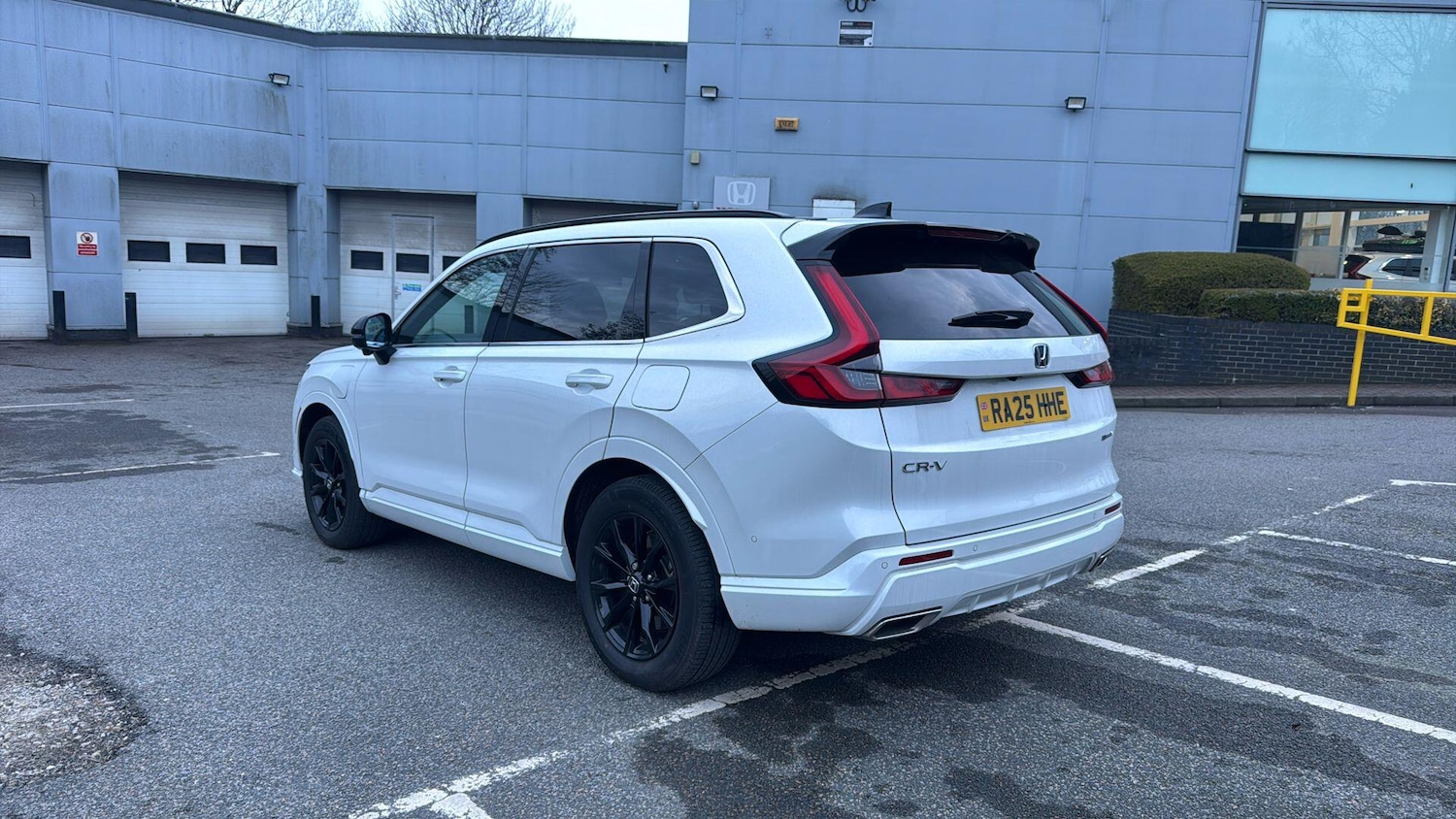 Used Honda CR-V 2025 for sale - 78206334: Photo 2