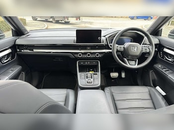 Used Honda CR-V 2025 for sale - 78206367: Photo