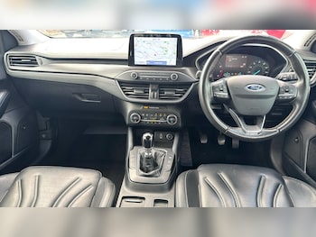 Used Ford Focus 2019 for sale - 79051111: Photo