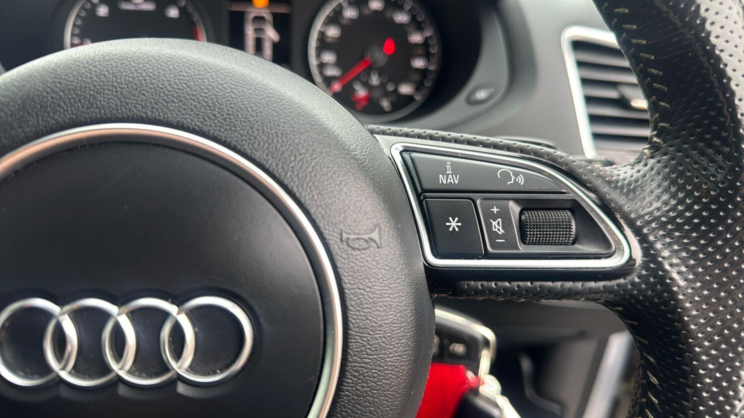 Used Audi Q3 2016 for sale - 78206361: Photo 24