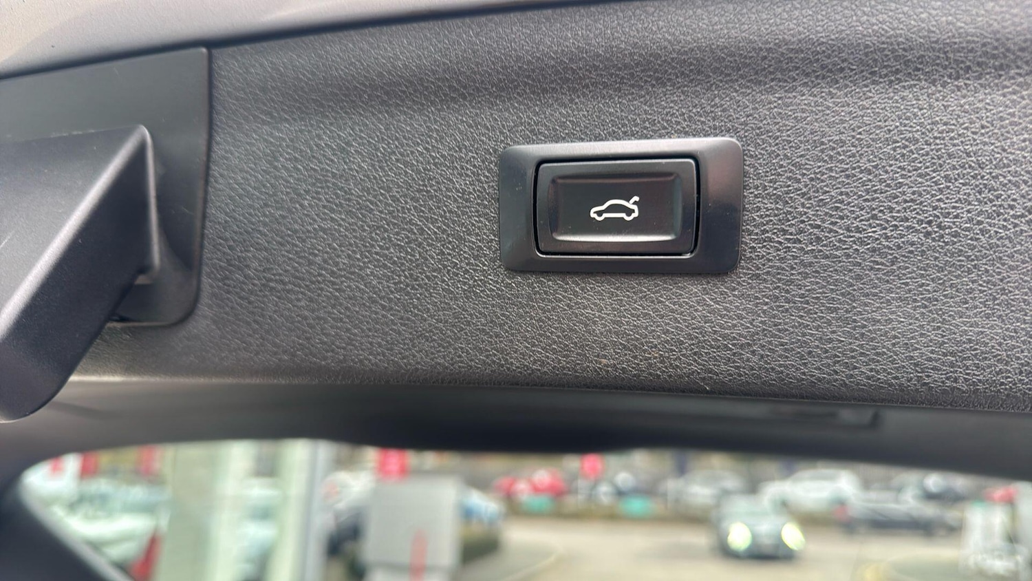 Used Audi Q3 2016 for sale - 78206361: Photo 33