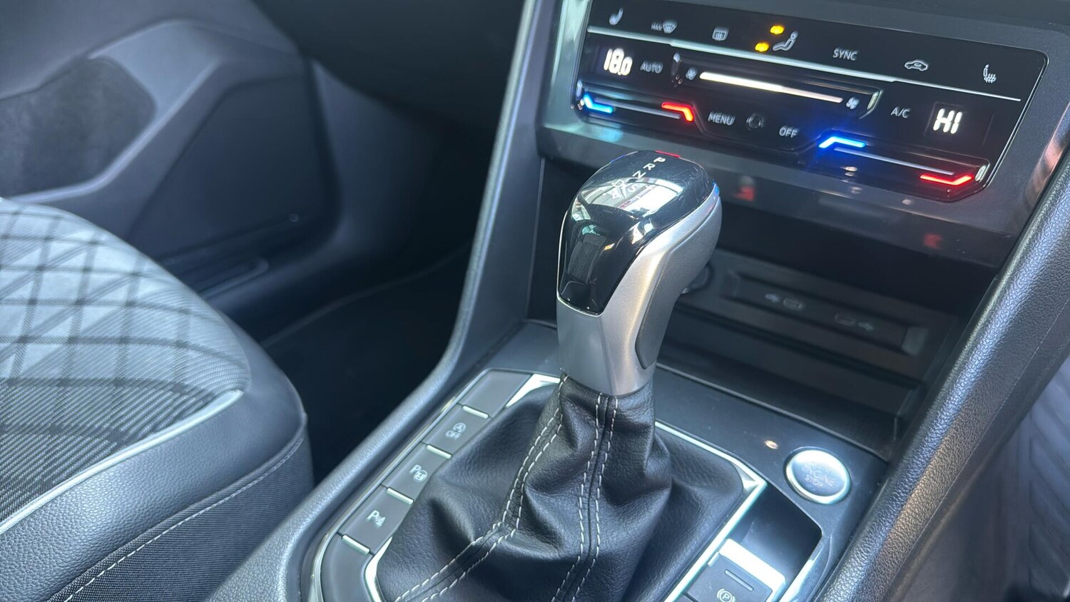 Used Volkswagen Tiguan 2022 for sale - 78206370: Photo 20