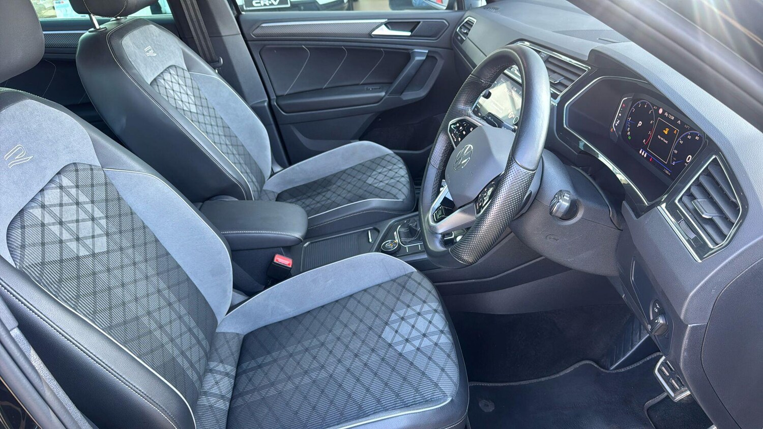 Used Volkswagen Tiguan 2022 for sale - 78206370: Photo 36